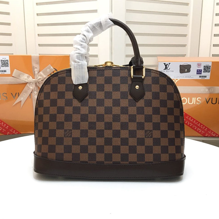 1E27B  Fashionable leather bag 