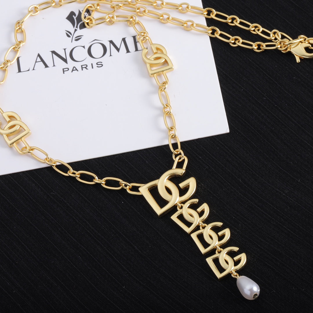 1XA582X Fashion high -quality Necklaces