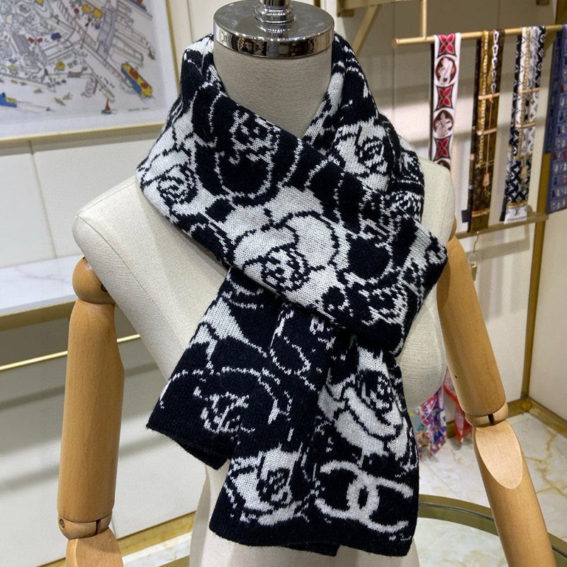 14C504W　 Fashion scarves