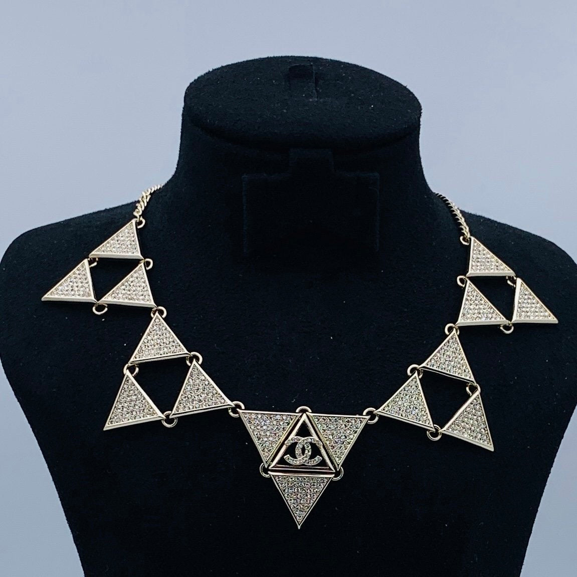 8XC16X Fashion high -quality Necklaces