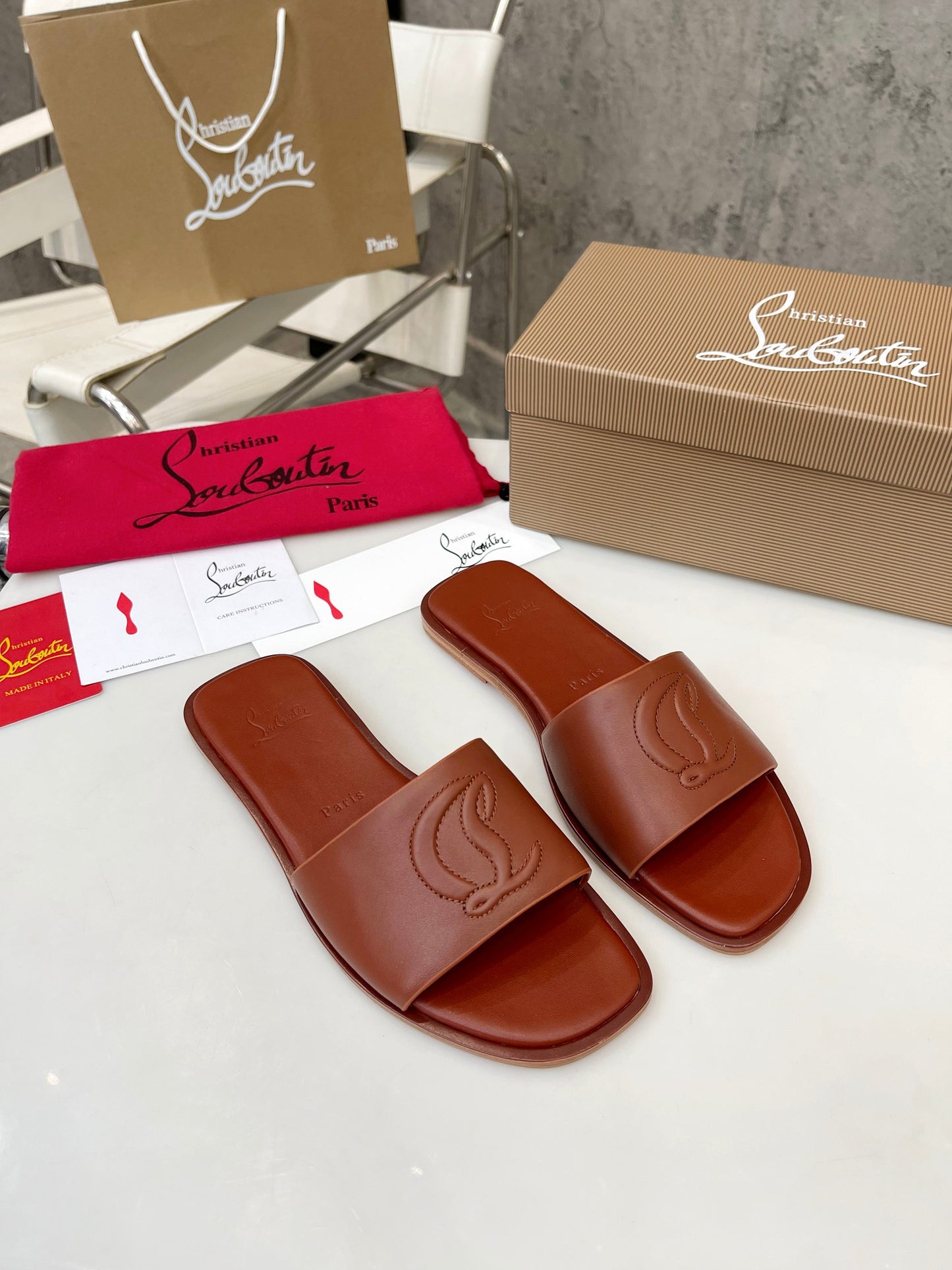 JXA32Z  High quality leather Slippers