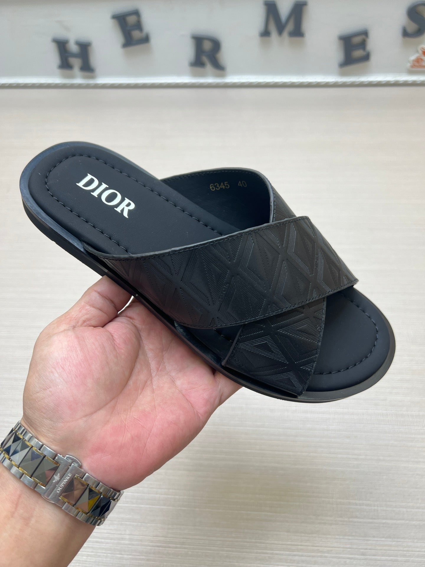 54D78Z   fashion slippers