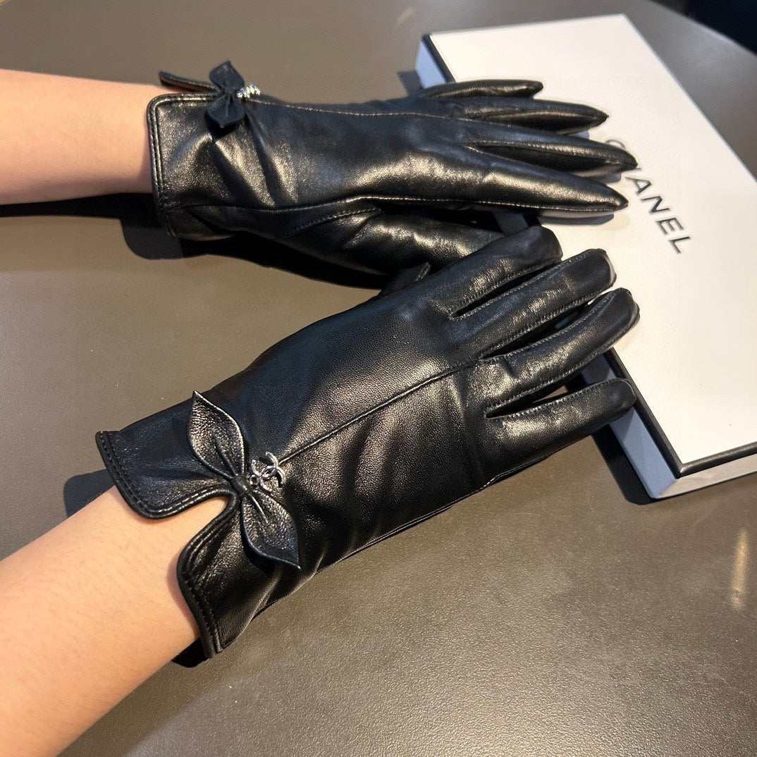 14C19S   High quality fashionable sheepskin gloves