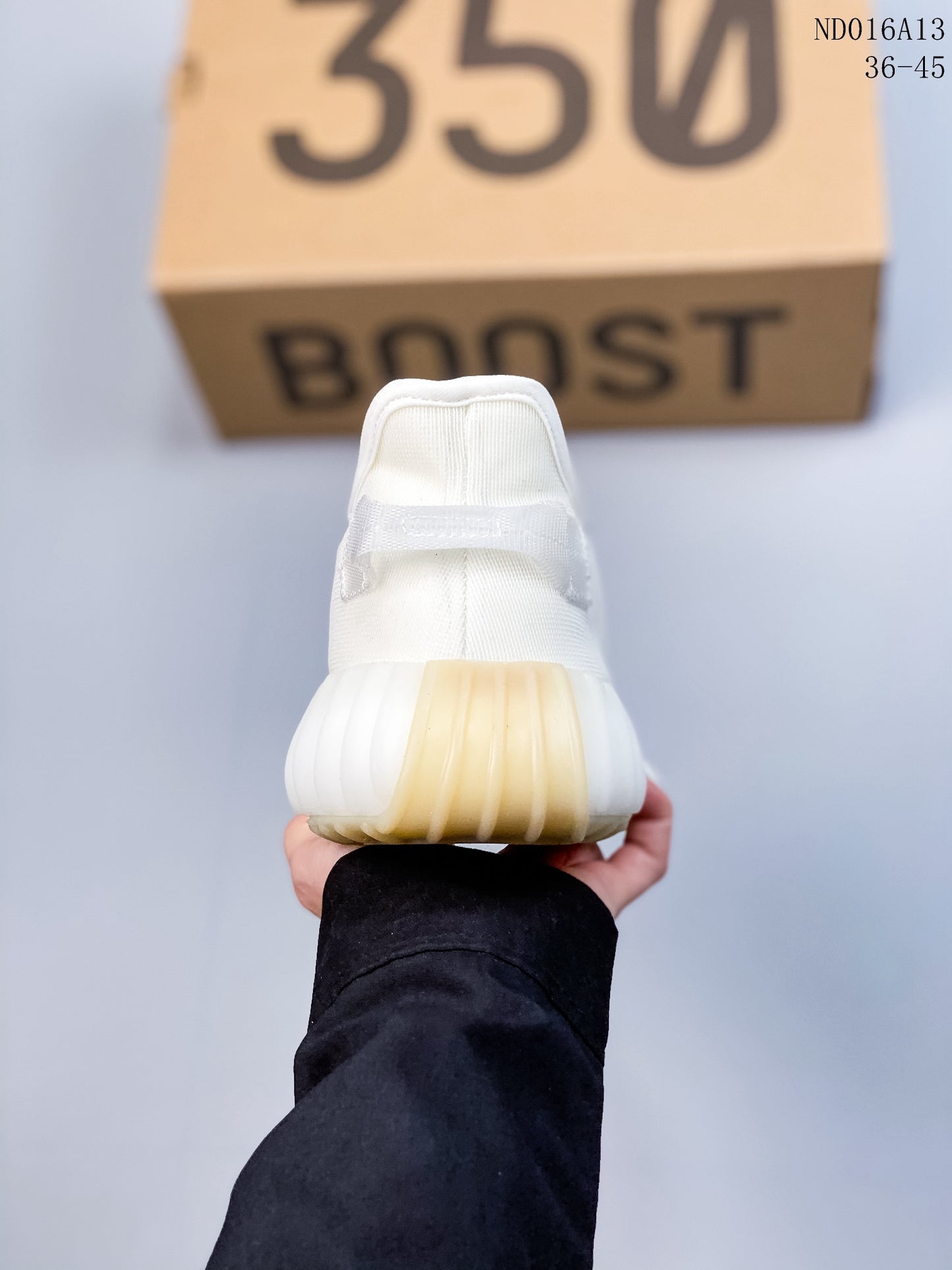 4YA86Z  Yeezy Fashion Sneakers (No Box, August-October Big Sale)