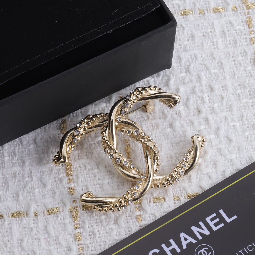 1YC8H  Fashionable high -quality Brooch