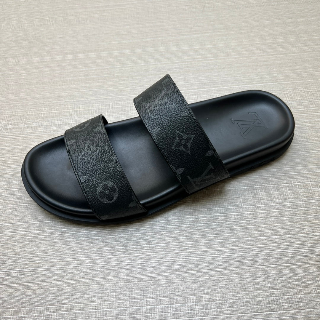 54E56Z    fashion slippers