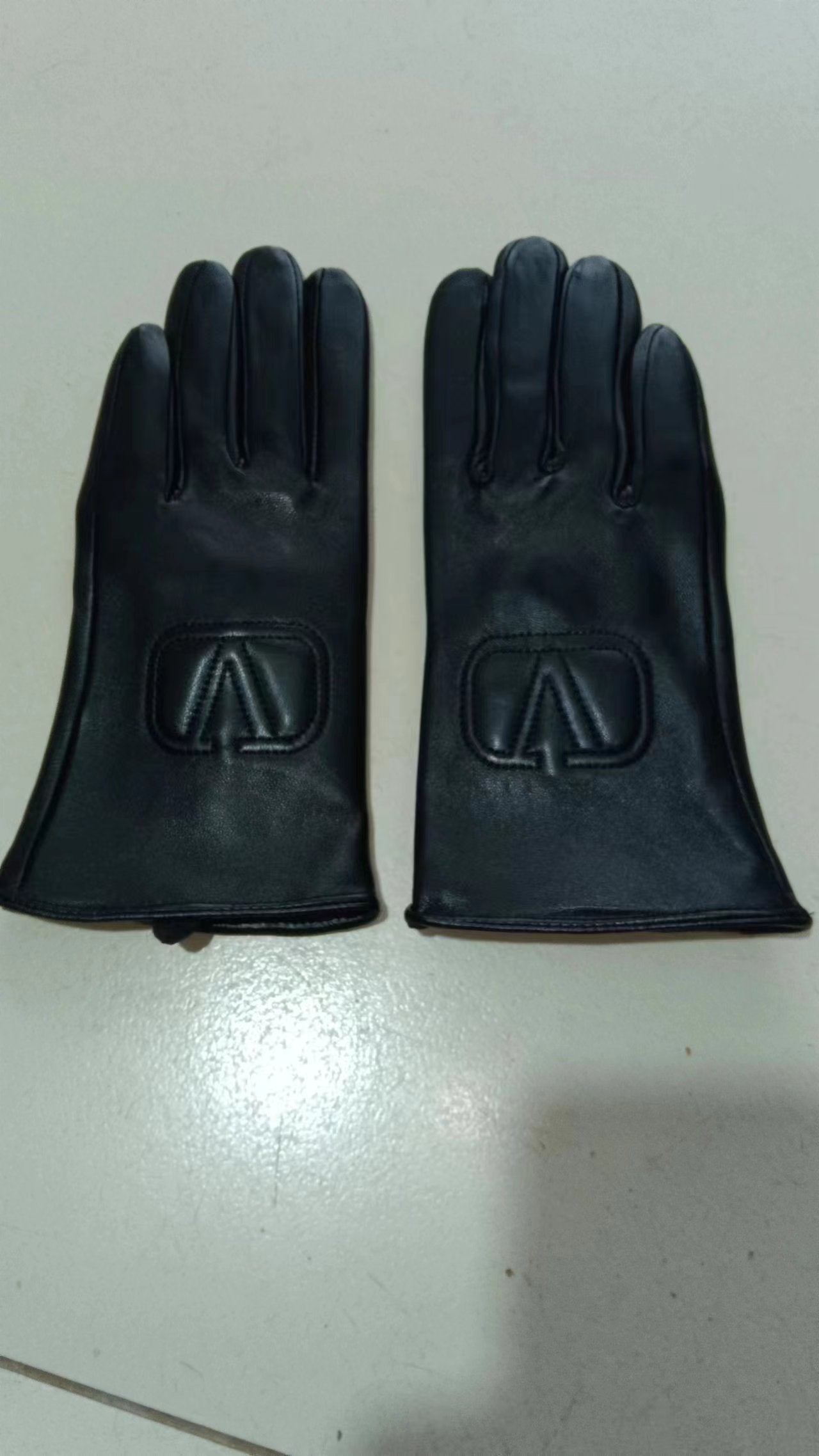 24VL114S   Fashion gloves