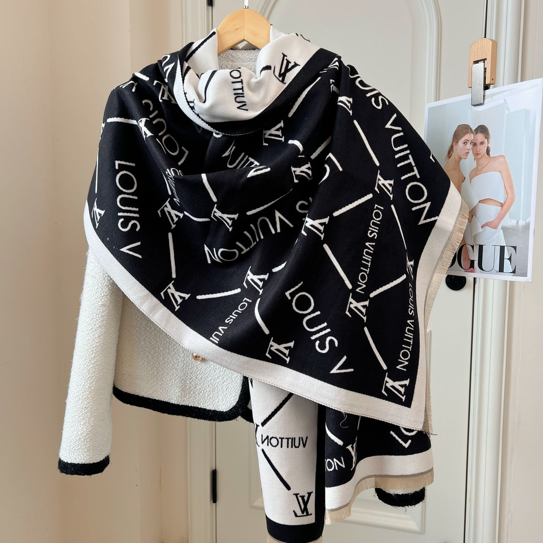 14E250W　 Fashion scarves