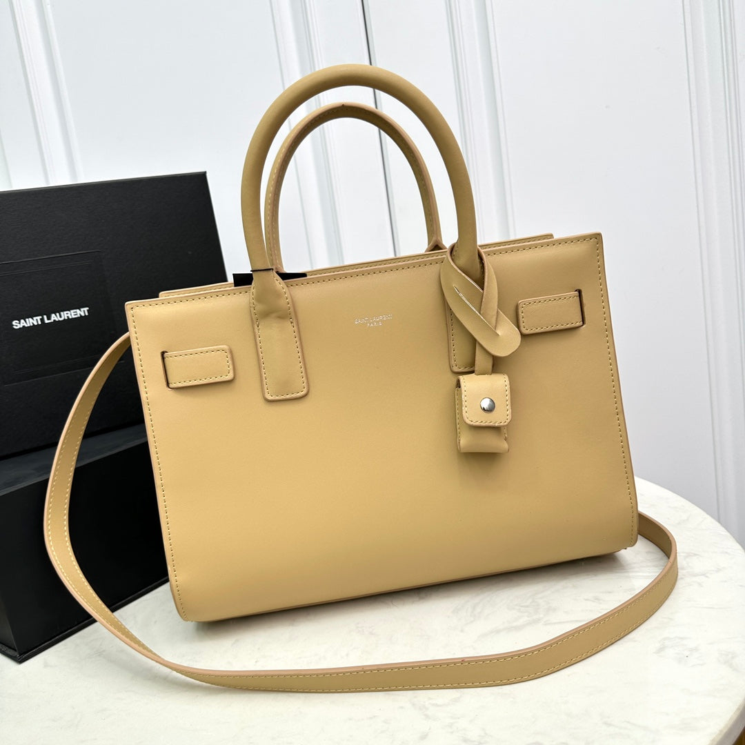 1XSL269B ( Fashionable leather bag )