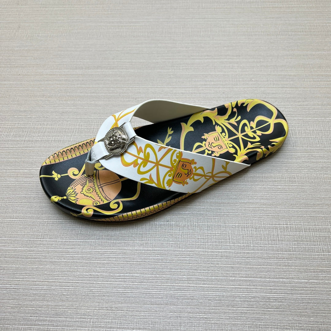 54V96Z   fashion  slippers