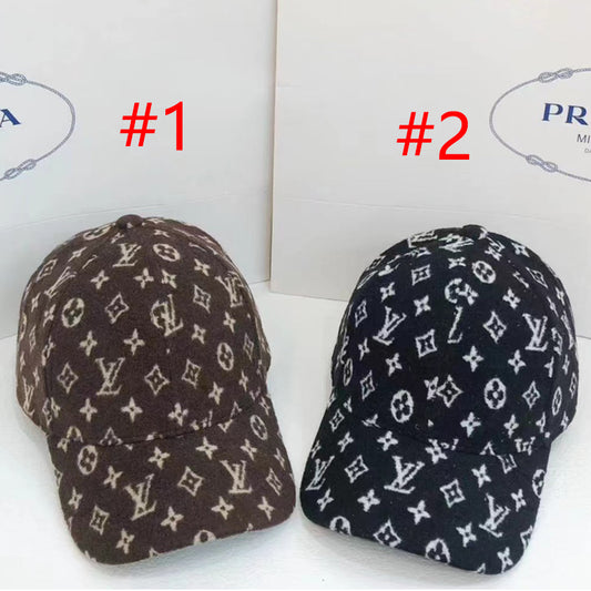 14E247M   Fashion hats