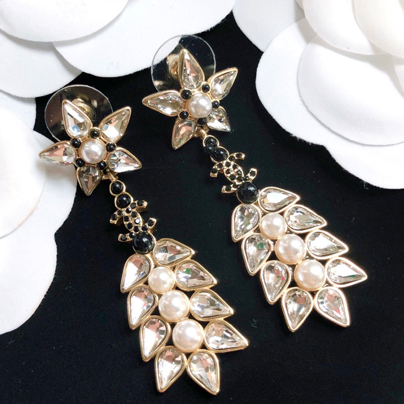 14C61E  Fashionable and high quality earrings