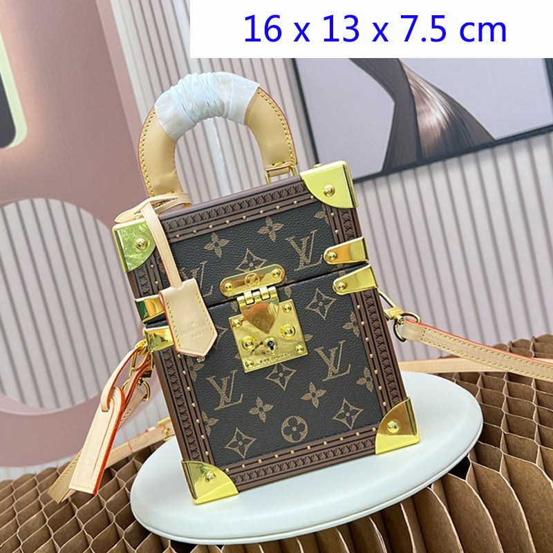 1XE276B  Fashionable leather bag 