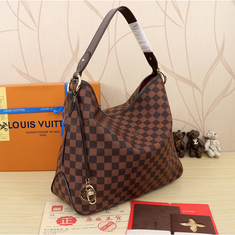 1E86B  Fashionable leather bag 