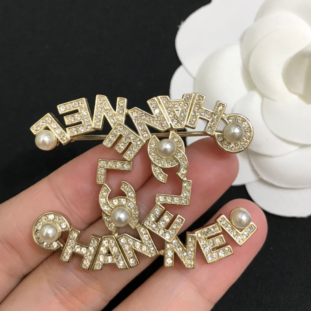 14C382X  Fashionable and high quality Brooch