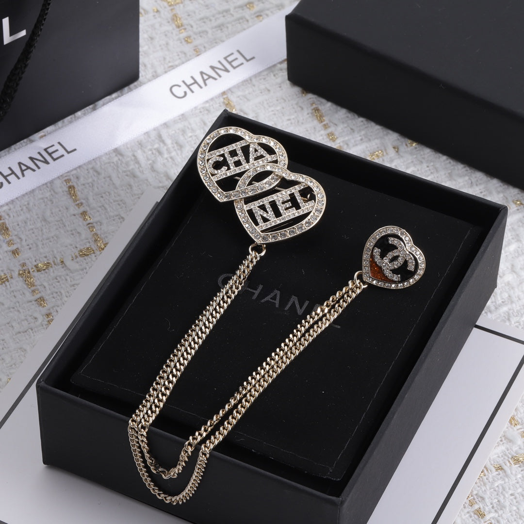 14C748X  Fashion  Brooch