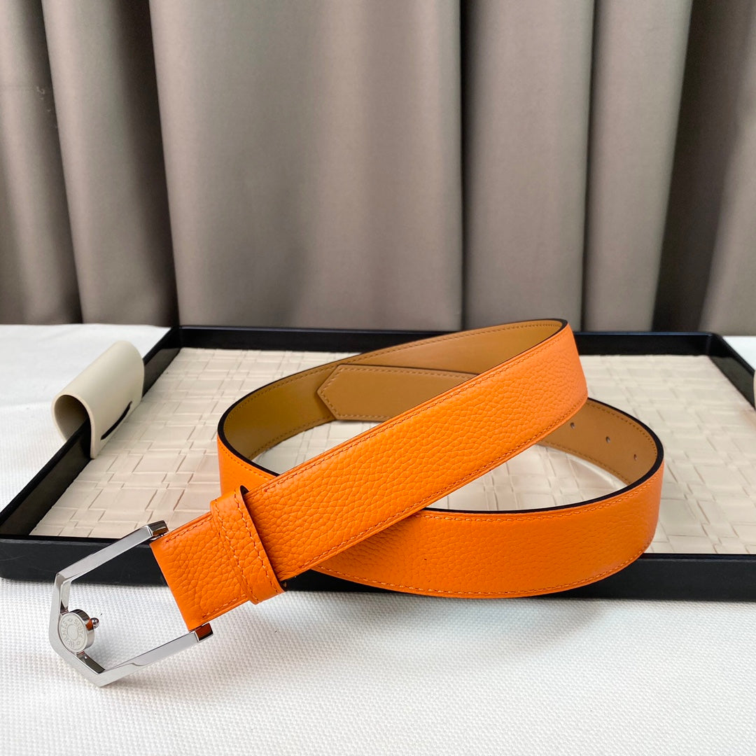 14H105P   (High quality leather belt With full package)