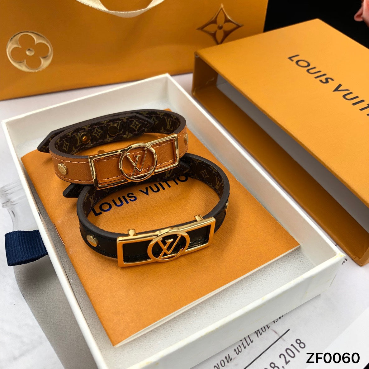 14E438K   Fashionable and high quality  Bracelets