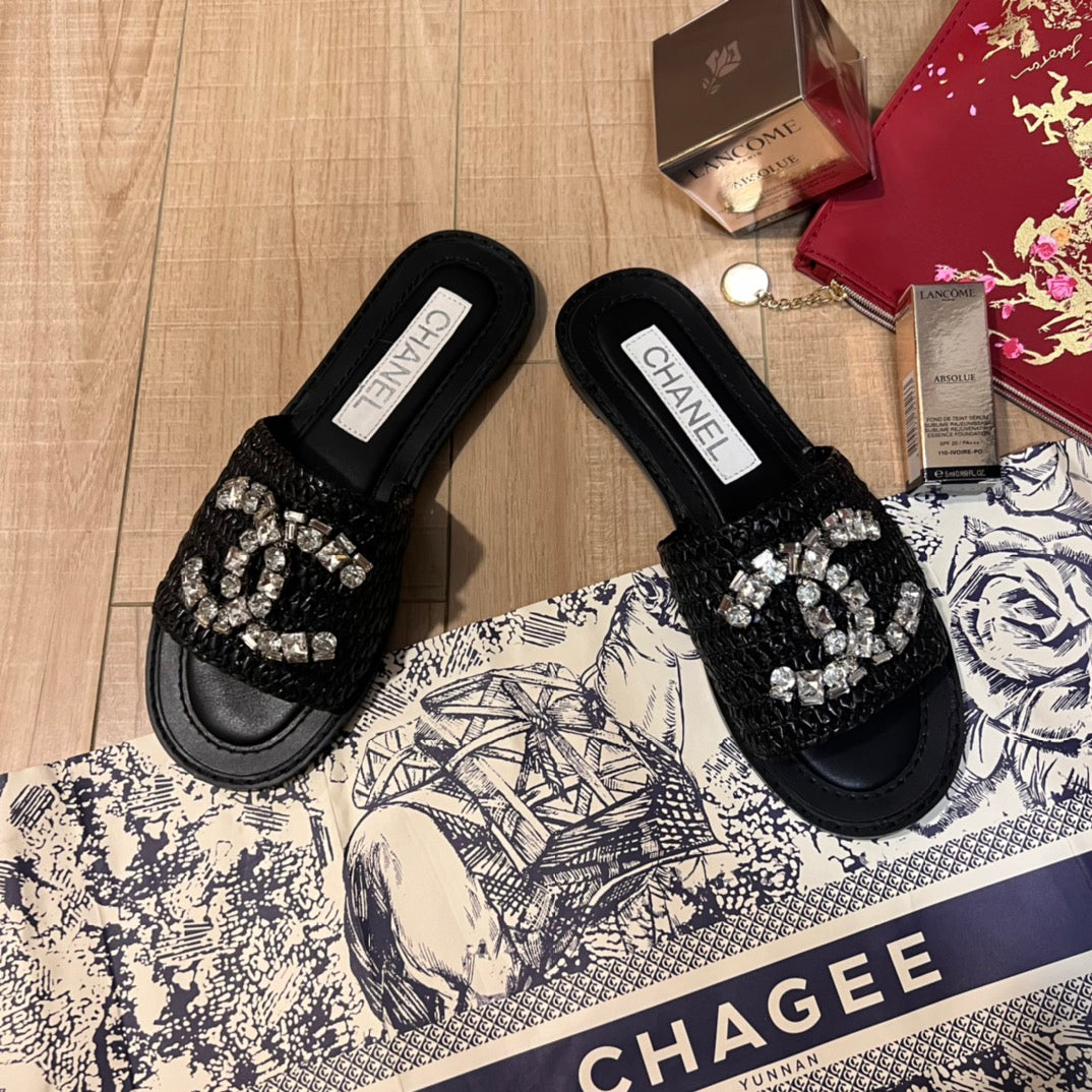 14C68Z  fashion slippers