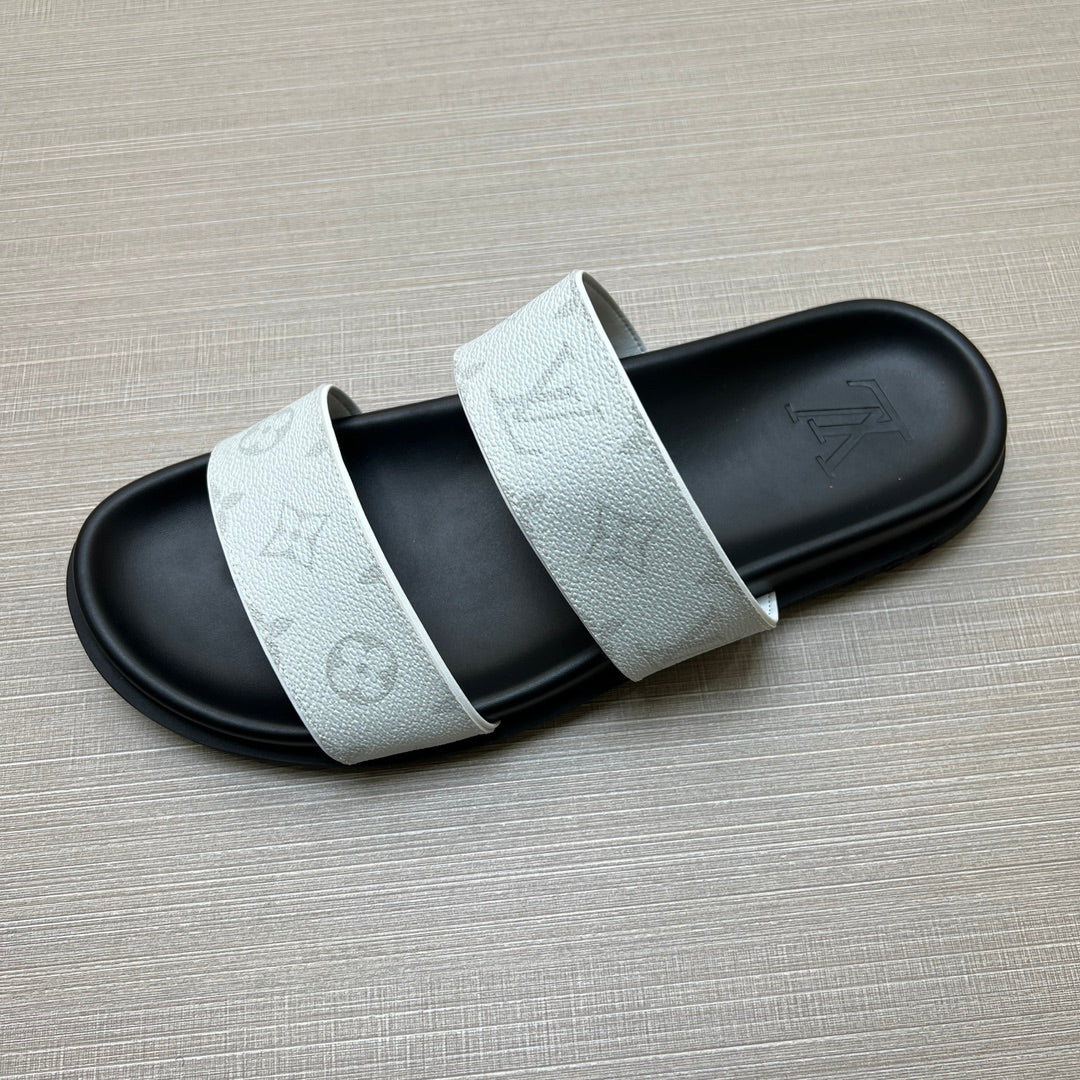 54E58Z  fashion   slippers