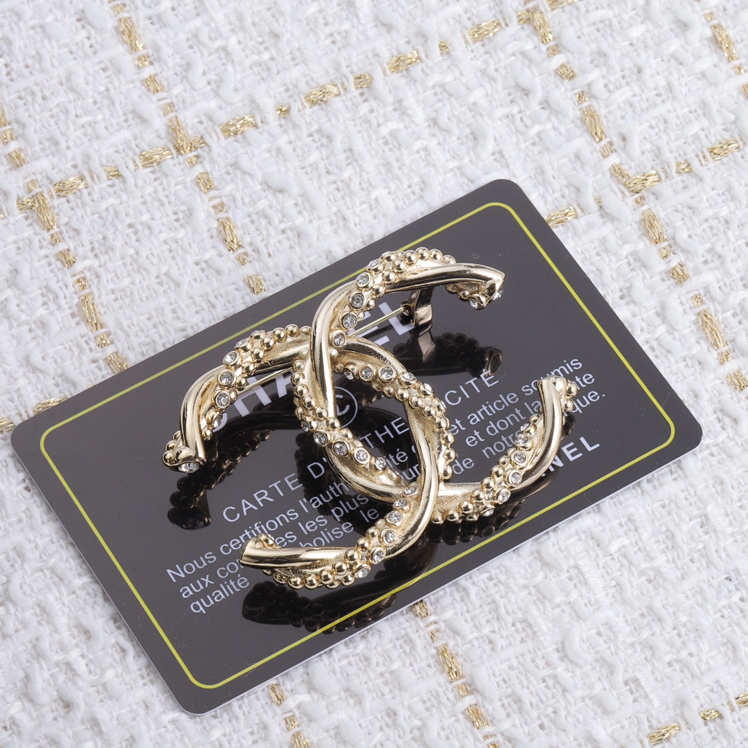 1YC8H  Fashionable high -quality Brooch