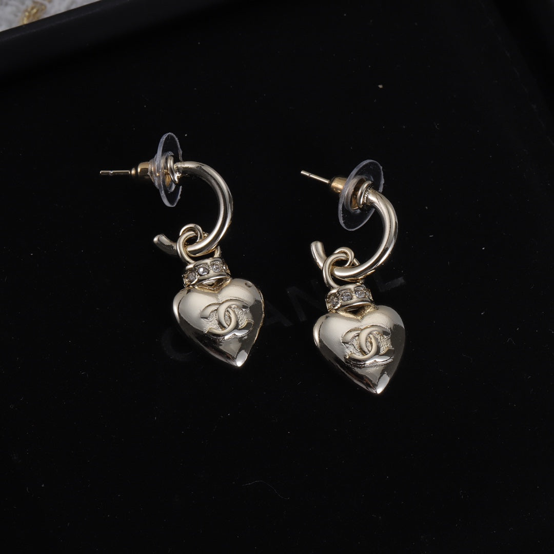 14C6E Fashionable and high quality earrings