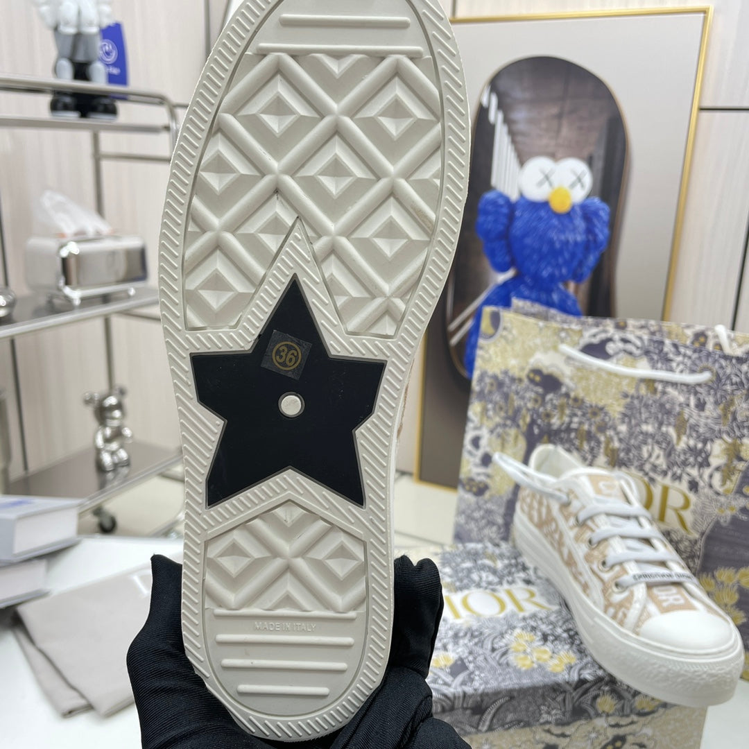 1XD65Z Fashionable shoes