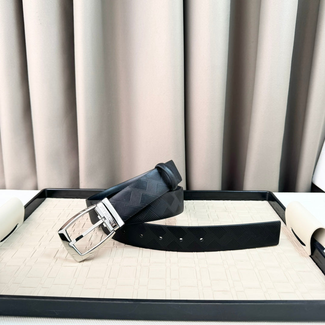 14A10P   (High quality leather belt With full package)