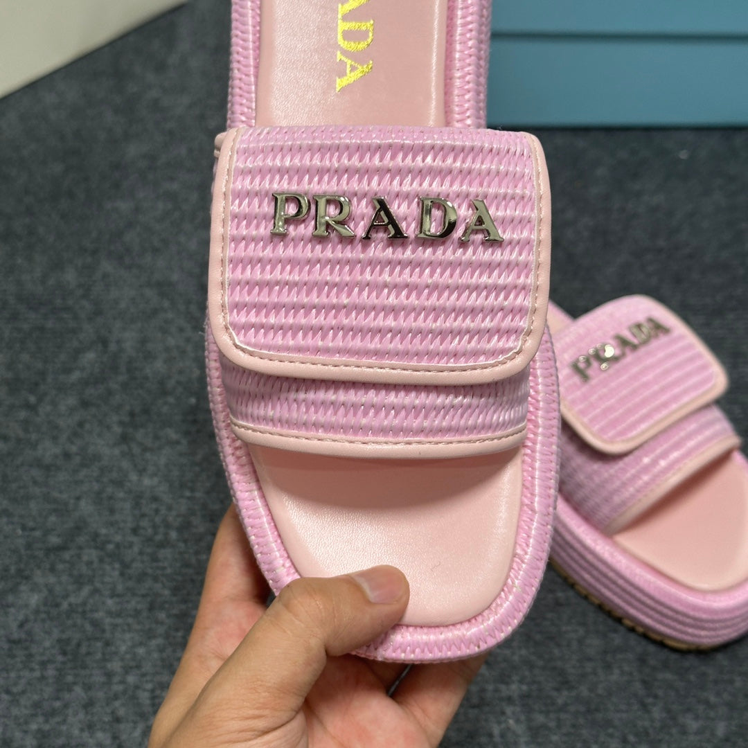 14PD24Z   fashion slippers