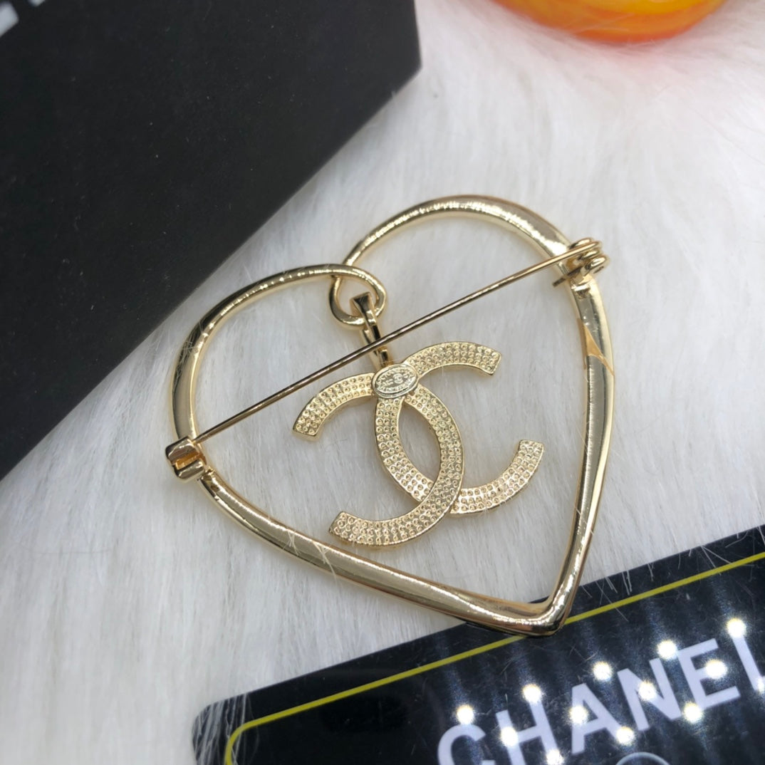 14C851X  Fashion Brooch