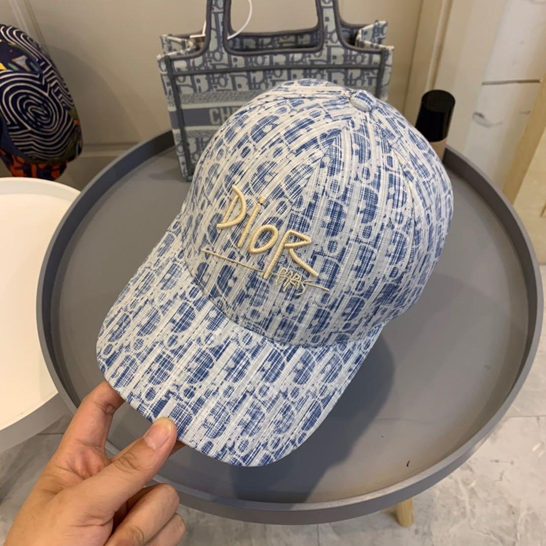 14D214M  Fashion hats