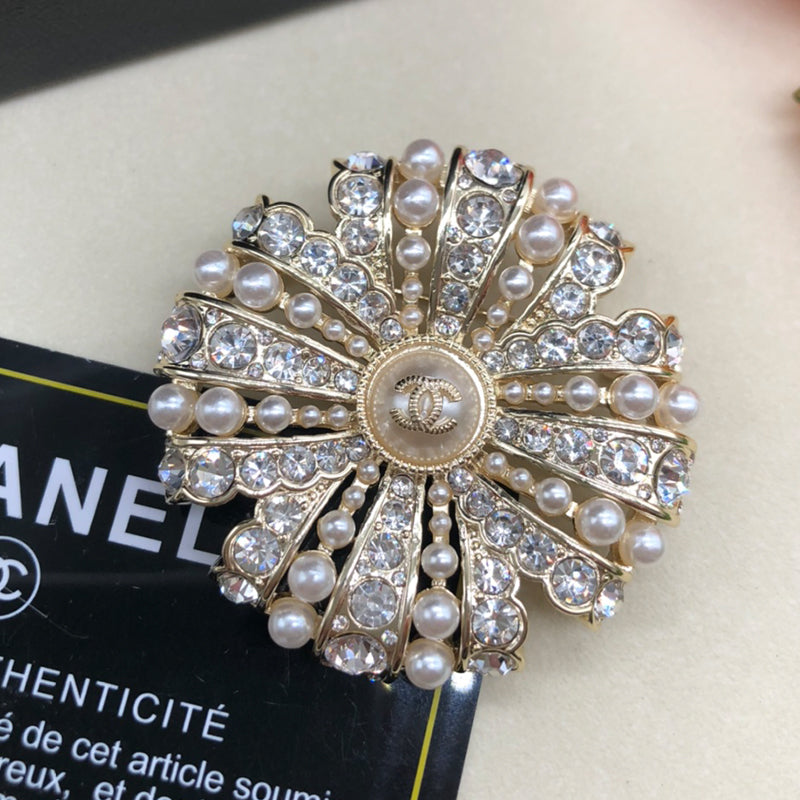 14C854X  Fashion Brooch