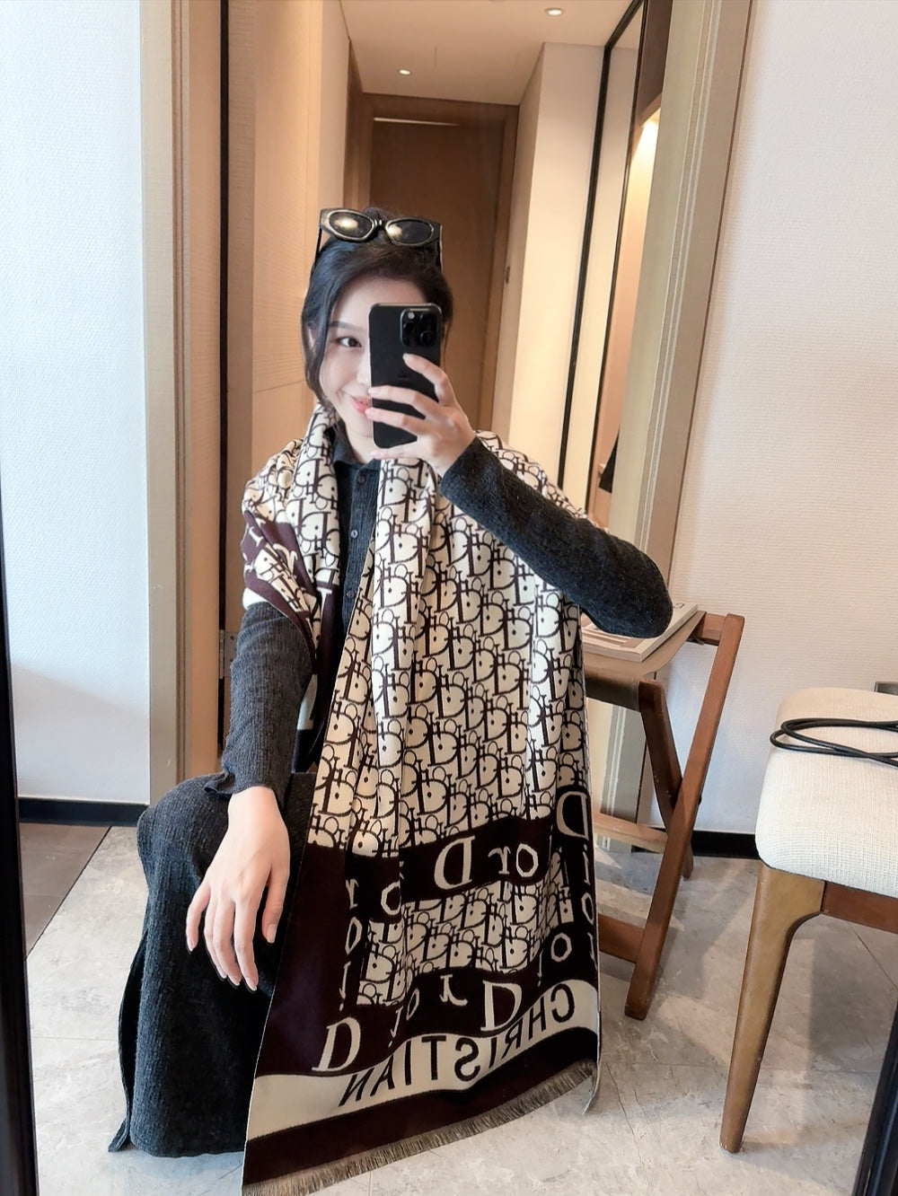 14D397W　 Fashion scarves