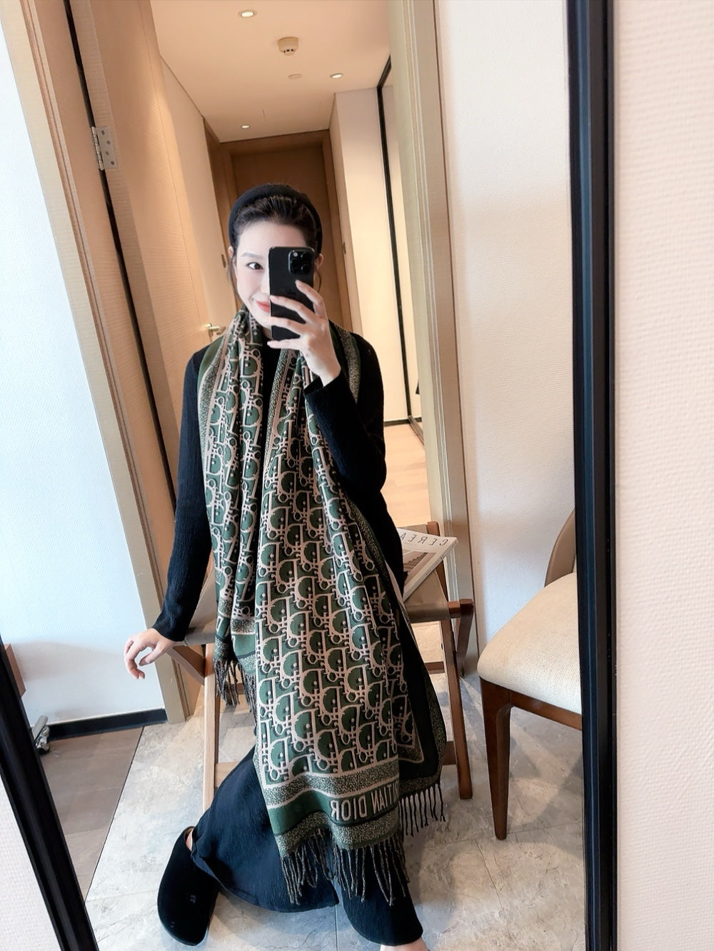 14D424W　 Fashion scarves