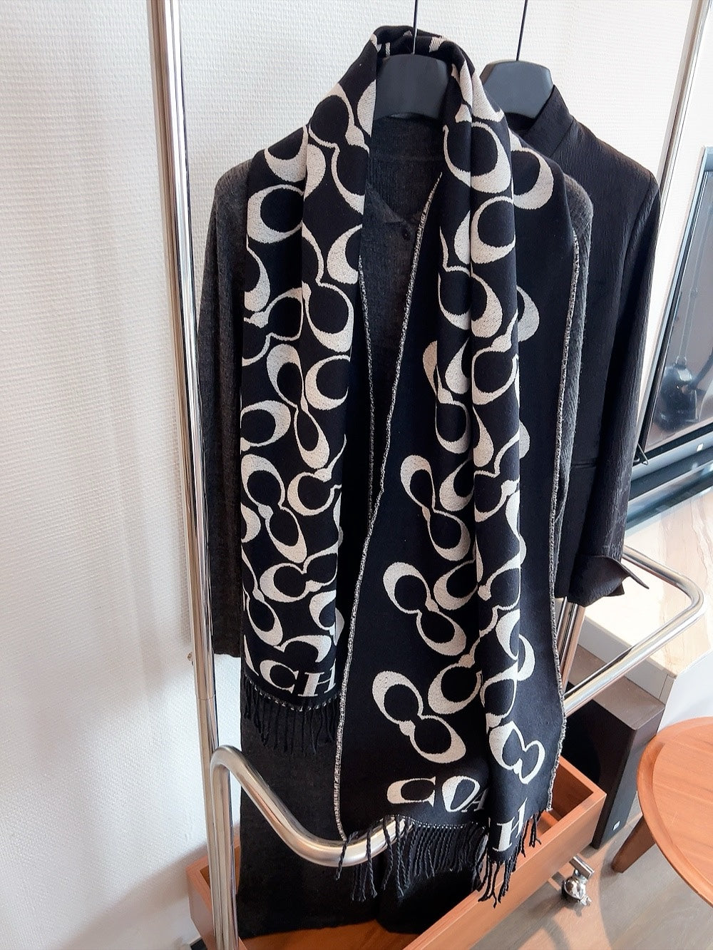 14A341W　Fashion scarves