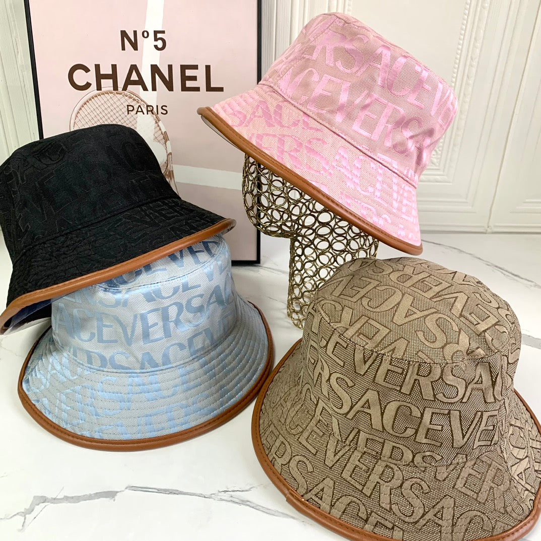 14V222M   Fashion hats