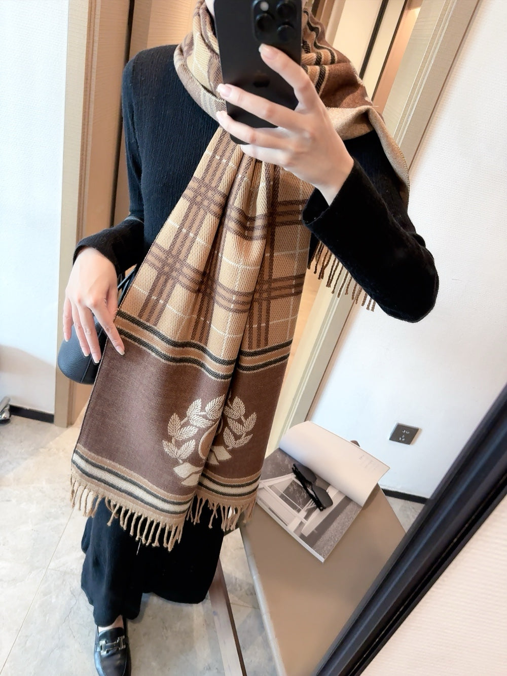 14H385W　Fashion scarves