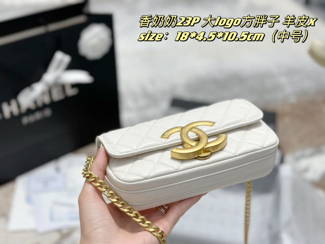 6XC218B (  Fashionable leather bag )