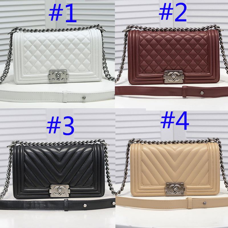 1XC413B Fashionable leather bag