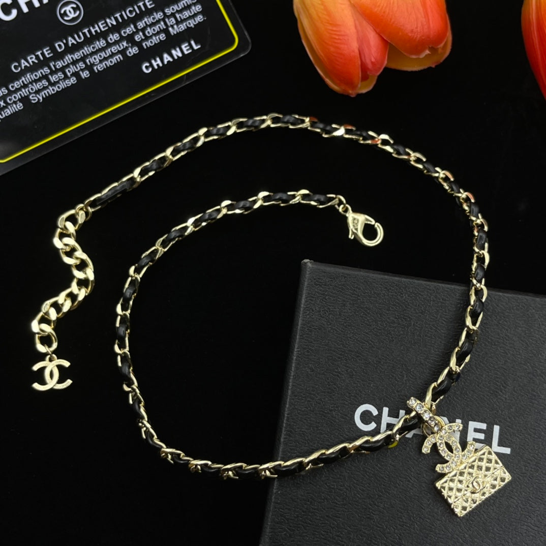 14C920X  Fashion Necklaces