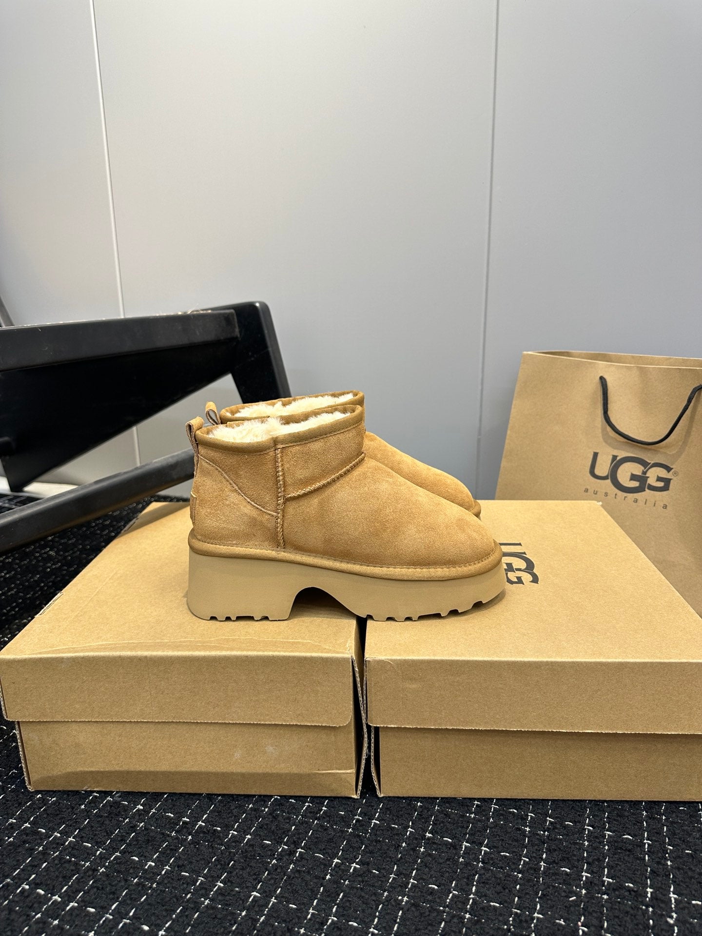 1LU6Z Fashionable snow boots