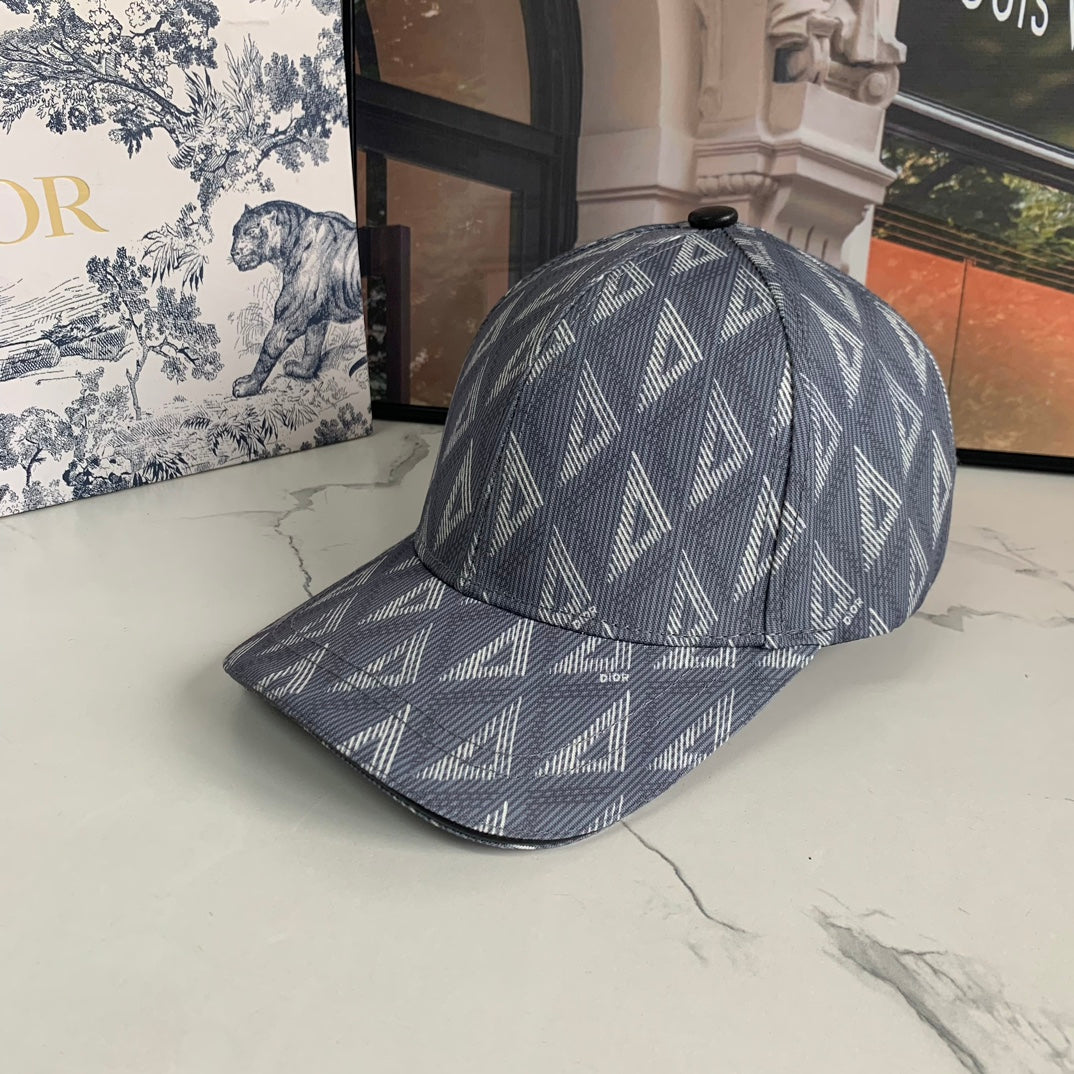 14D203M   Fashion hats