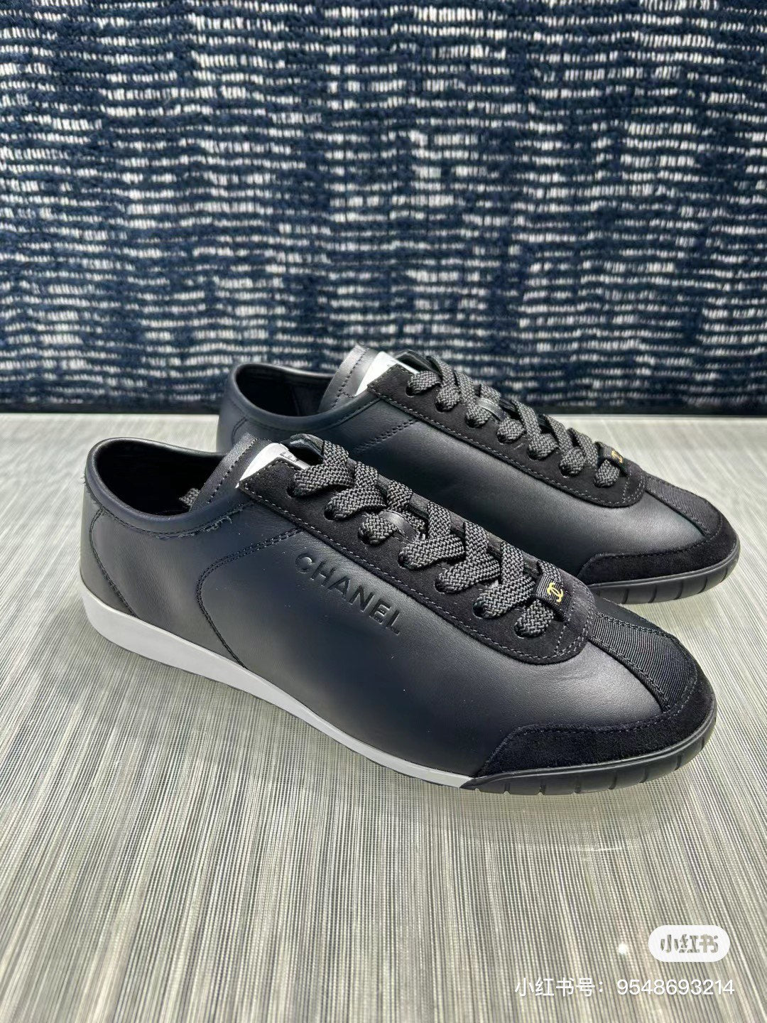 1XC70Z Fashion leather sneakers