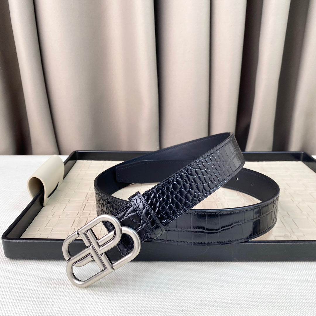 14J125P   (High quality leather belt With full package)