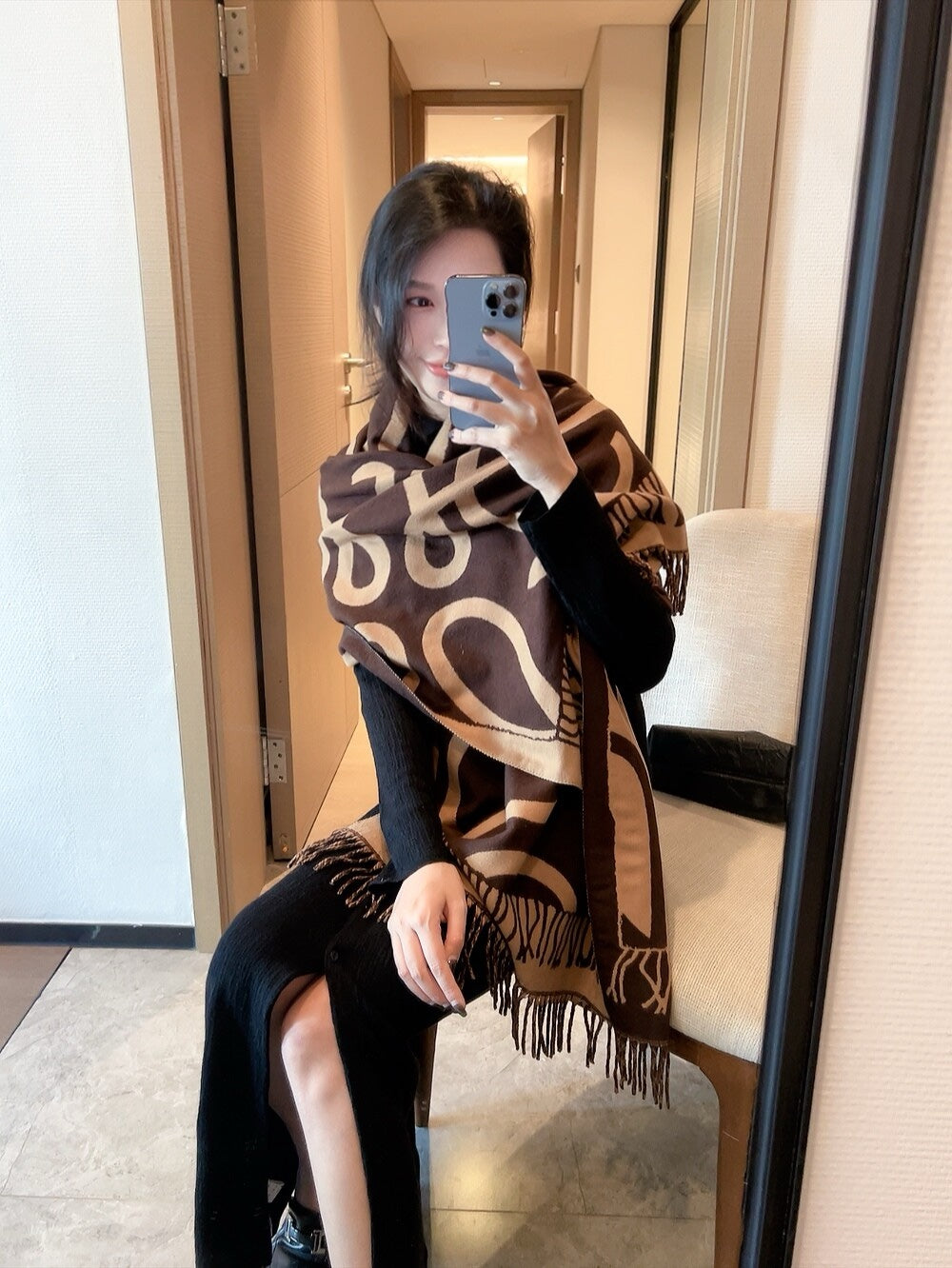 14A299W　Fashion scarves