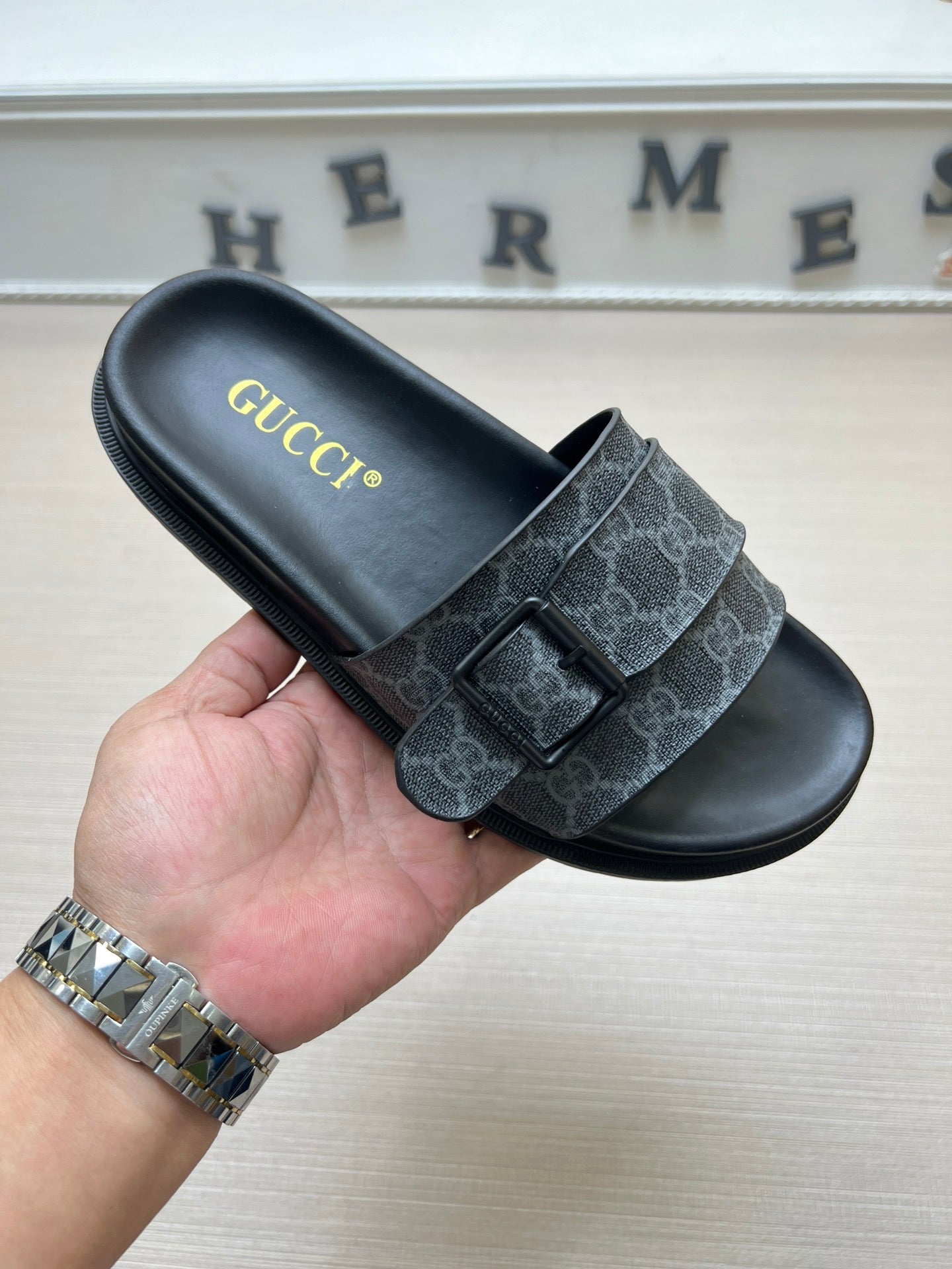 54B92Z  fashion slippers