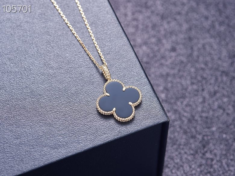 5XVA183X  (High quality Big flower necklace)