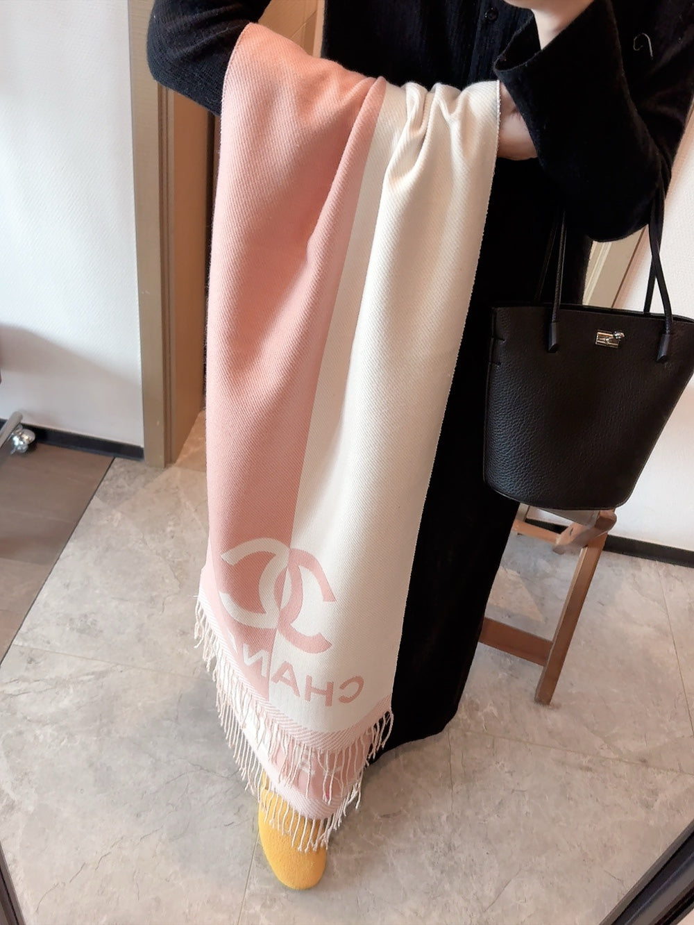 14C445W　 Fashion scarves