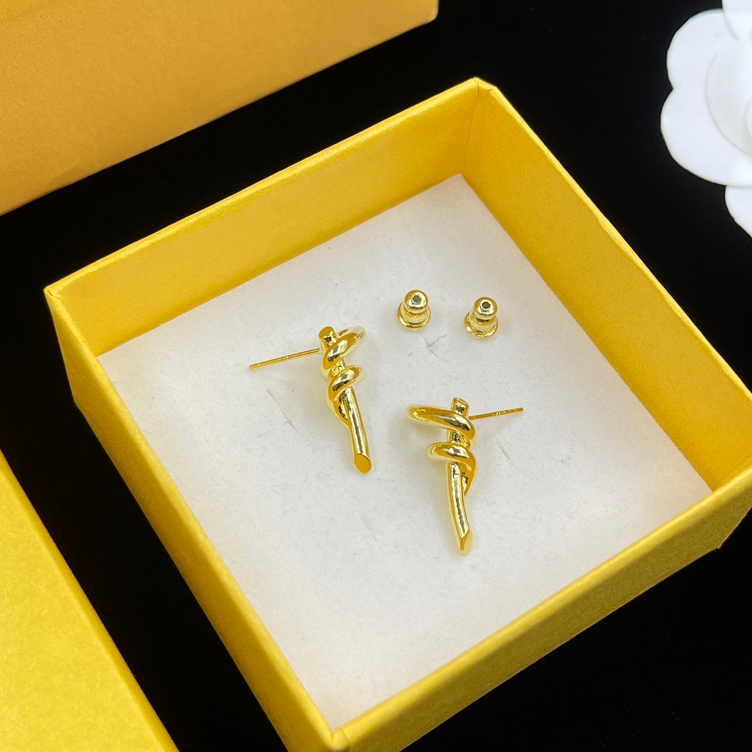 14F640E   Fashion Earrings