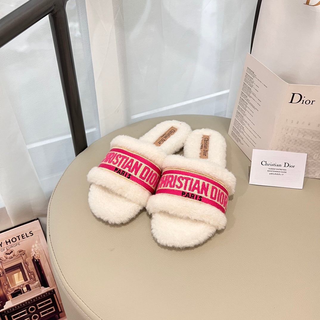 1JD4Z  Fashion Slippers